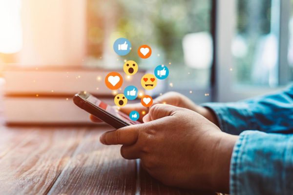 Göz Klinikleri için sosyal medya